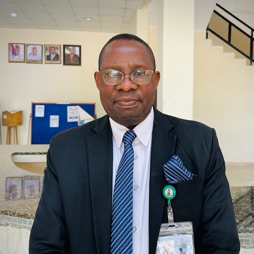 Prof Chubah Eze